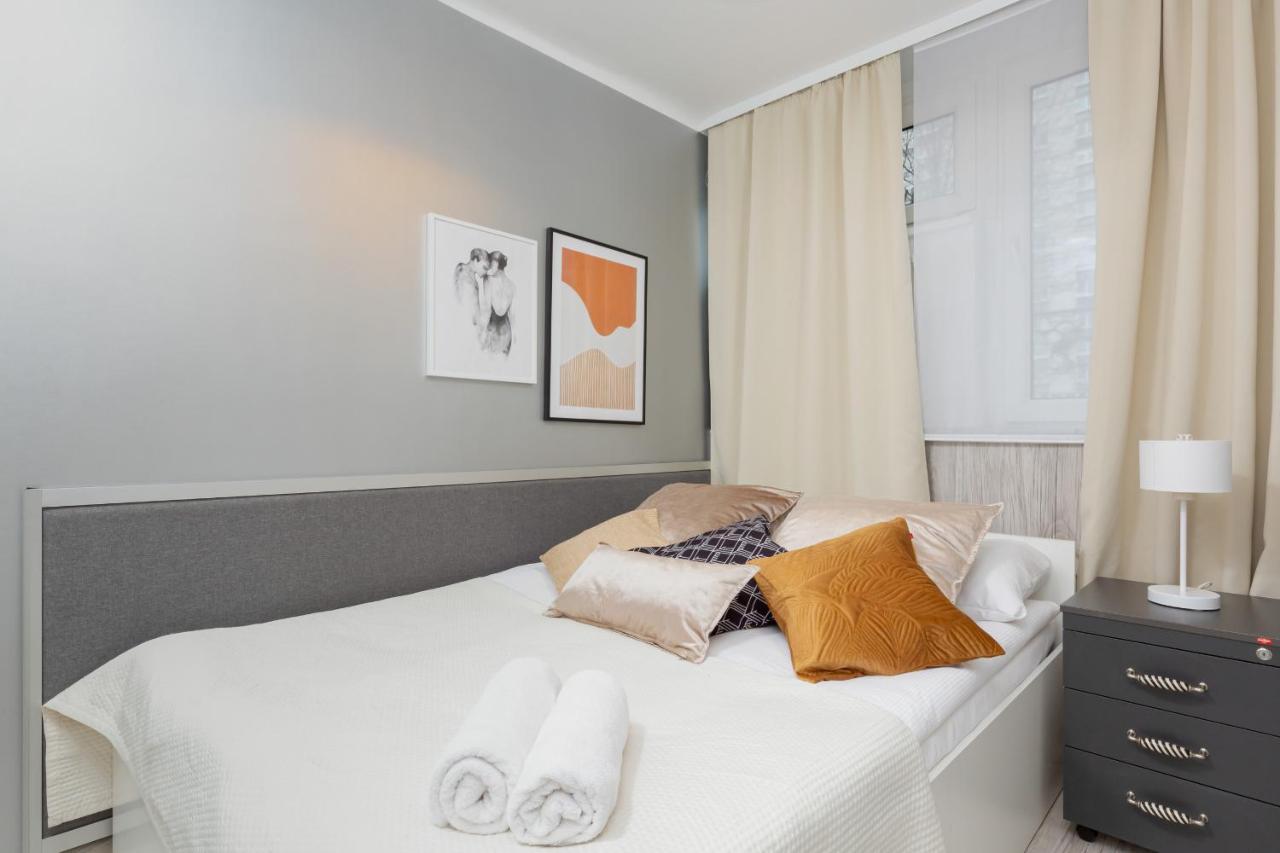 Rosy Dream By Renters Apartament Warszawa